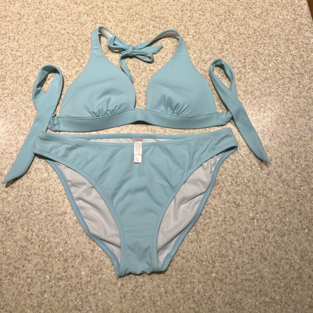 Victoria’s Secret two piece swimsuit size medium. Super cute color.